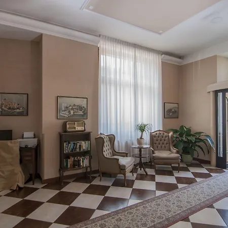 Flora 3* Стреза