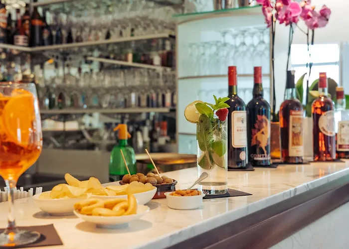 Flora Отель Стреза