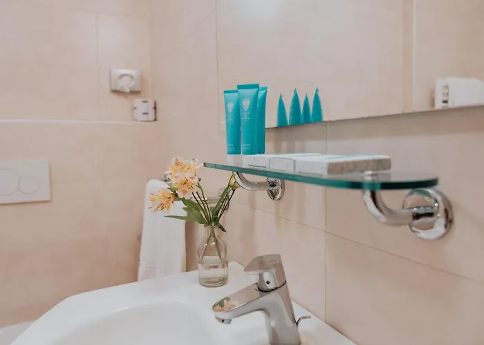 Flora 3* Стреза